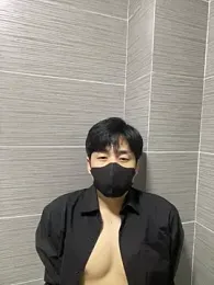 kimze7 — Stripchat recorded stream image, 05.04.2026 14:40