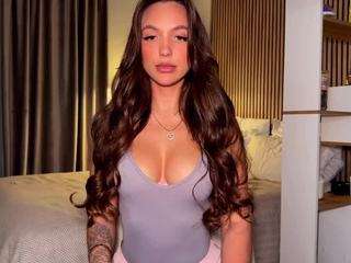 leksywest — Camsoda recorded stream image, 05.04.2026 18:20