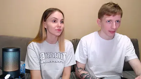 juliaanddima — Stripchat recorded stream image, 05.04.2026 21:50