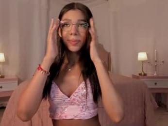 liz_grant — Chaturbate recorded stream image, 05.04.2026 21:30