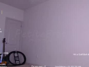 petitebrat — Chaturbate recorded stream image, 05.04.2026 23:40