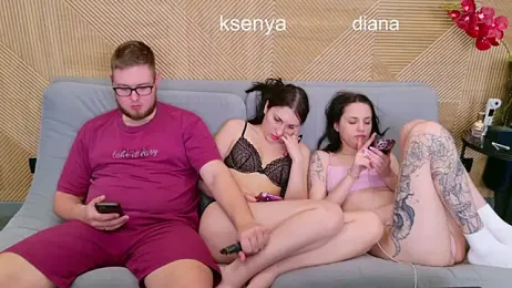 Ksenny — Stripchat recorded stream screenshot (06 Apr 2026)