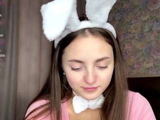 trinasmathers — Camsoda recorded stream image, 06.04.2026 09:40