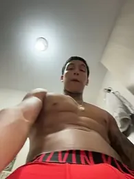 sendfer — Stripchat recorded stream image, 06.04.2026 19:00