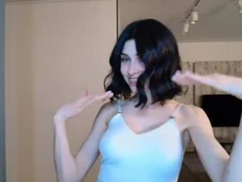 milla_bella — Chaturbate recorded stream image, 06.04.2026 19:30