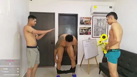 Voyeurism_guyss — Stripchat recorded stream image, 06.04.2026 23:30