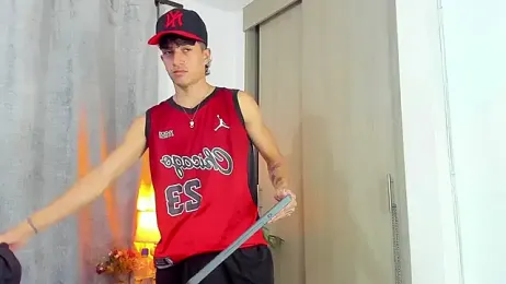 _CamiloBass — Stripchat recorded stream image, 07.04.2026 02:00