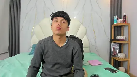 hoot_booys_ — Stripchat recorded stream image, 07.04.2026 03:30