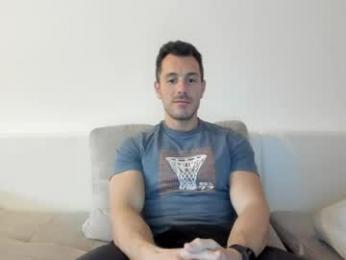 roberto4ever — Chaturbate recorded stream image, 07.04.2026 13:30