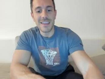 roberto4ever — Chaturbate recorded stream image, 07.04.2026 13:30