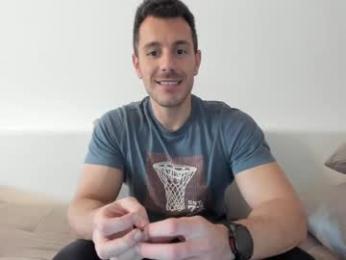 roberto4ever — Chaturbate recorded stream image, 07.04.2026 13:30