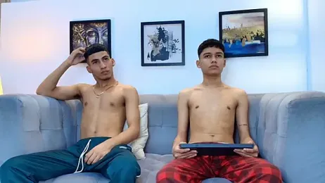 HORNY_PRETTY — Stripchat recorded stream image, 07.04.2026 21:30