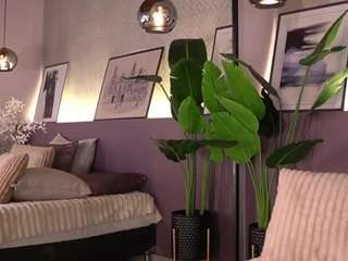 izzywild — Camsoda recorded stream image, 08.04.2026 11:20