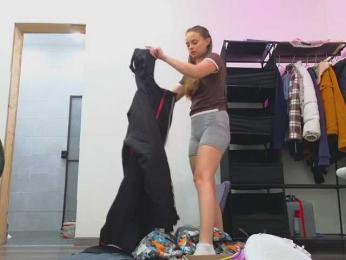 misss-vikki — Bongacams recorded stream screenshot (09 Apr 2026)