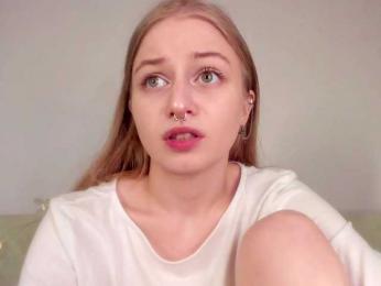 MiaMeowa — Bongacams recorded stream image, 09.04.2026 07:50