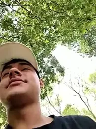 attractive-sexx — Stripchat recorded stream screenshot (09 Apr 2026)