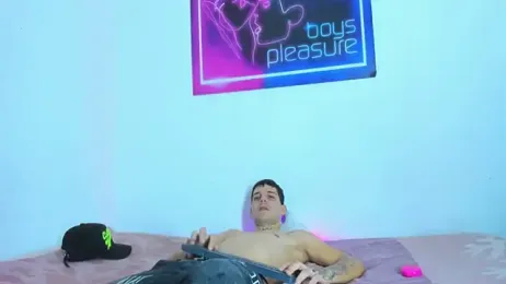 Pleasure_boys_hot — Stripchat recorded stream image, 09.04.2026 18:30