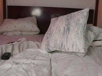 katyerave — Bongacams recorded stream image, 09.04.2026 20:00