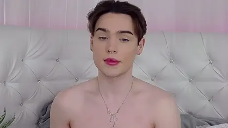 RobbyCharming — Stripchat recorded stream image, 10.04.2026 04:30