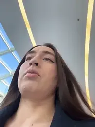 Holly_Play — Stripchat recorded stream screenshot (10 Apr 2026)