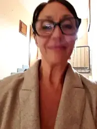 JasmineNoir2 — Stripchat recorded stream image, 10.04.2026 10:10