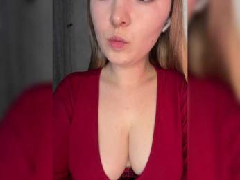 AlinaRay — Bongacams recorded stream screenshot (10 Apr 2026)