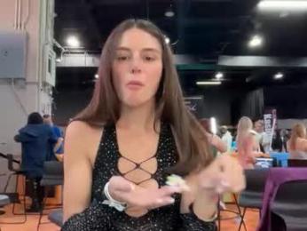 graciesmith27 — Chaturbate recorded stream image, 10.04.2026 23:10