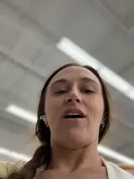 lunagirl13 — Stripchat recorded stream image, 11.04.2026 00:10