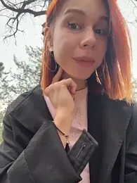 RosieSecret — Stripchat recorded stream image, 11.04.2026 08:00