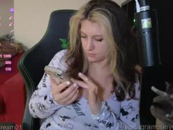 sinforyou_ — Chaturbate recorded stream image, 11.04.2026 23:40