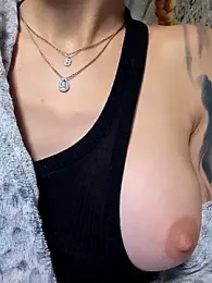 kylie_blck — Stripchat recorded stream screenshot (12 Apr 2026)