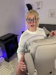 Megan_lu2 — Stripchat recorded stream image, 13.04.2026 05:30