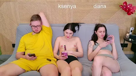 Ksenny — Stripchat recorded stream screenshot (13 Apr 2026)