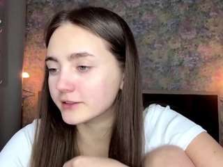 trinasmathers — Camsoda recorded stream image, 13.04.2026 11:50