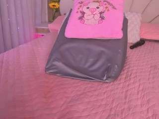 mssburbuja — Camsoda recorded stream screenshot (14 Apr 2026)