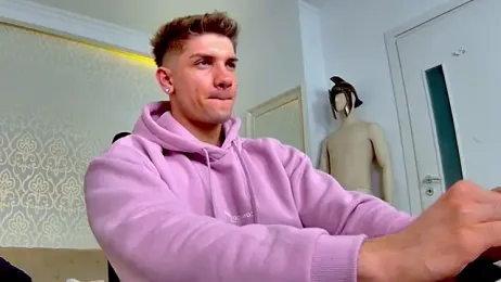 MaxKaiden — Stripchat recorded stream image, 14.04.2026 04:20