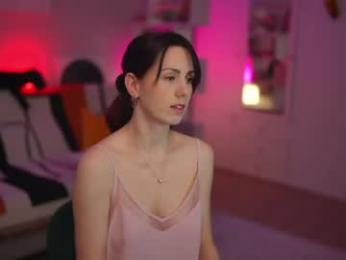 _blackbee_ — Chaturbate recorded stream image, 14.04.2026 08:20