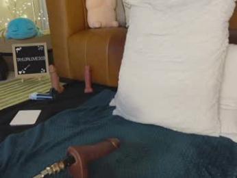 taylor_love_303 — Chaturbate recorded stream screenshot (14 Apr 2026)