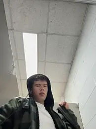 Logan_smith1 — Stripchat recorded stream image, 14.04.2026 12:50