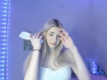 your_tender_doll — Chaturbate recorded stream image, 14.04.2026 14:00