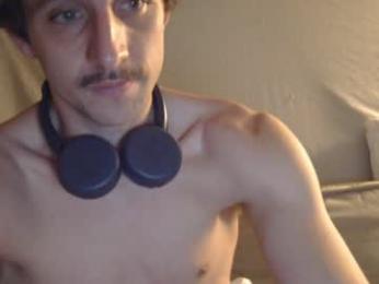 youknowwhoitis412 — Chaturbate recorded stream image, 15.04.2026 03:20