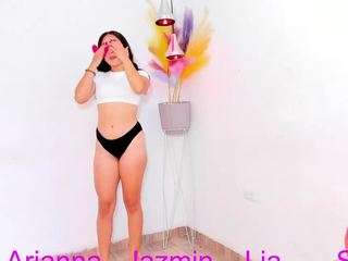 cloe-world1 — Camsoda recorded stream screenshot (15 Apr 2026)