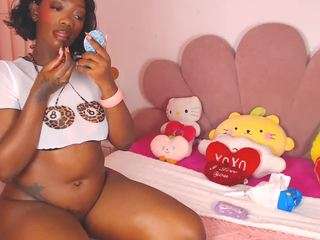 midnightmistress1 — Camsoda recorded stream image, 15.04.2026 06:50