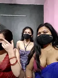cutee__crazy — Stripchat recorded stream image, 15.04.2026 14:10