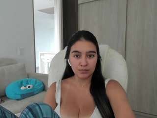 alexyferrer — Camsoda recorded stream image, 15.04.2026 14:10