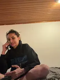 ClaireDeLunee — Stripchat recorded stream screenshot (15 Apr 2026)