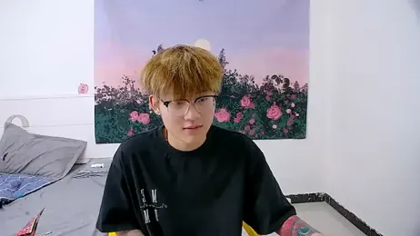 KK-cuteboy — Stripchat recorded stream screenshot (15 Apr 2026)