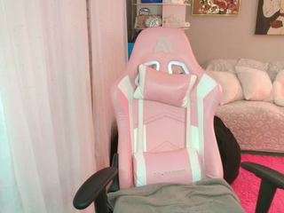 msfitqueen — Camsoda recorded stream screenshot (16 Apr 2026)