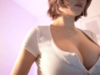 teyyumi — Chaturbate recorded stream screenshot (16 Apr 2026)