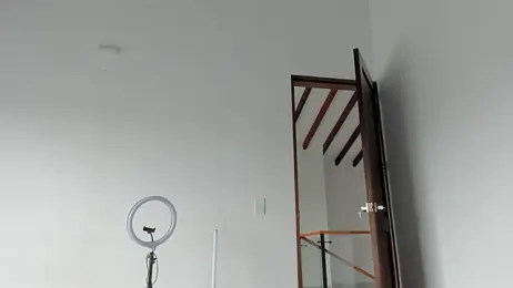 Arilw — Stripchat recorded stream image, 16.04.2026 12:00
